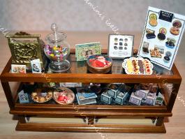 Dollhouse miniatures Christmas holiday cookies sweet food chocolate